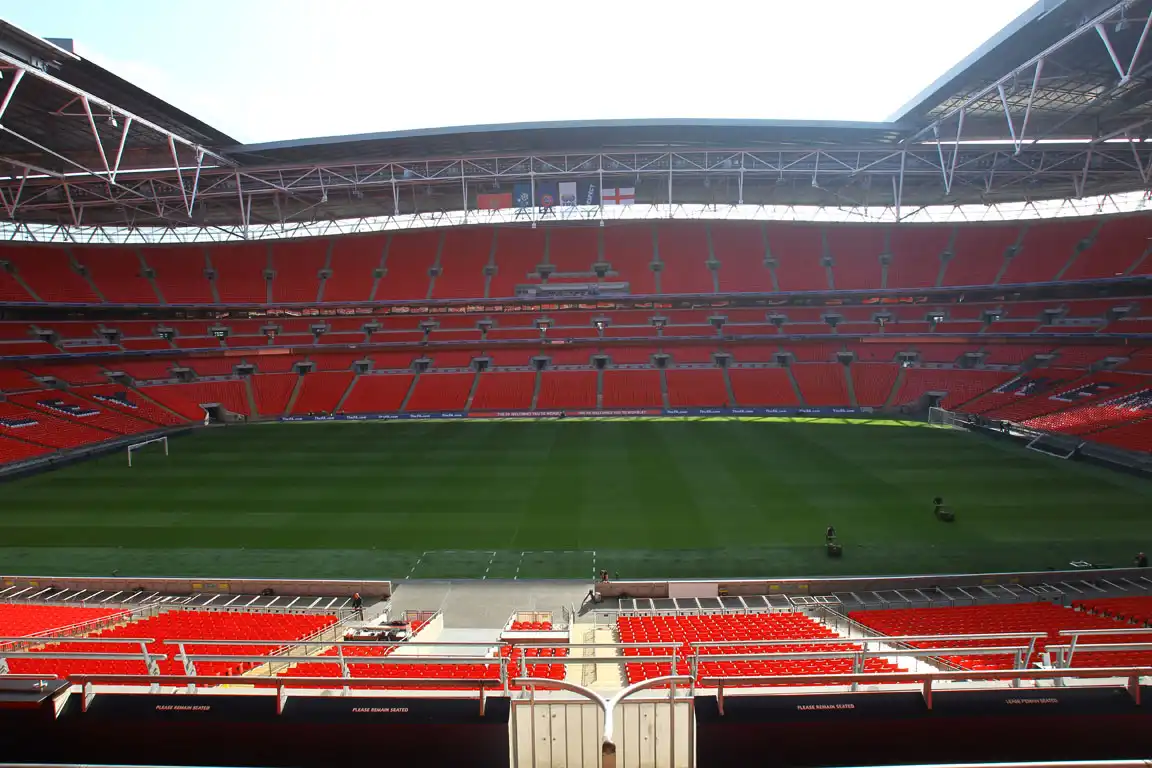 Blick Nordtribüne Mittelrang 252