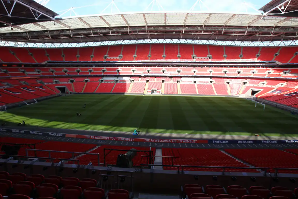 Blick Südtribüne Mittelrang Block 226