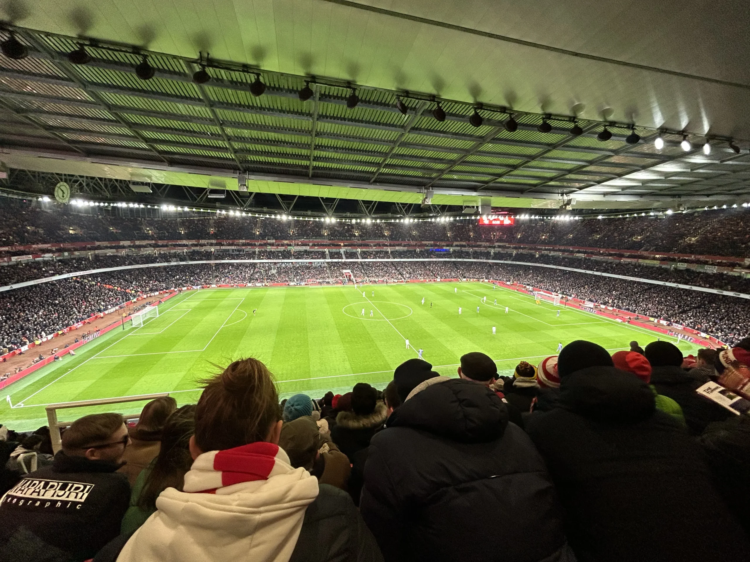 Oberrang Eaststand Blick