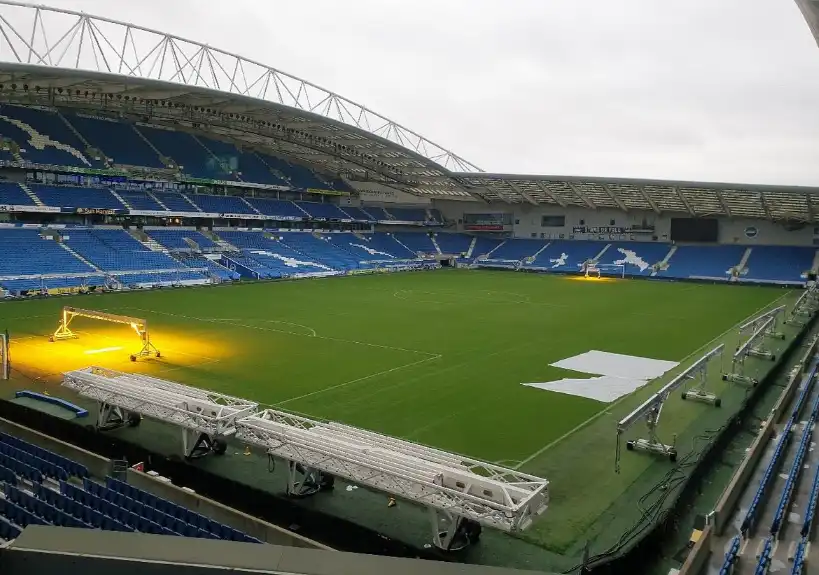 Blick auf die West Stand – Brighton Stadium.