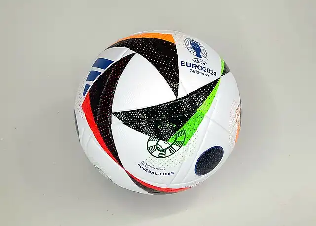 Euro 2024 Tickets: So sicherst du dir Plätze für die K.o.-Runden background image