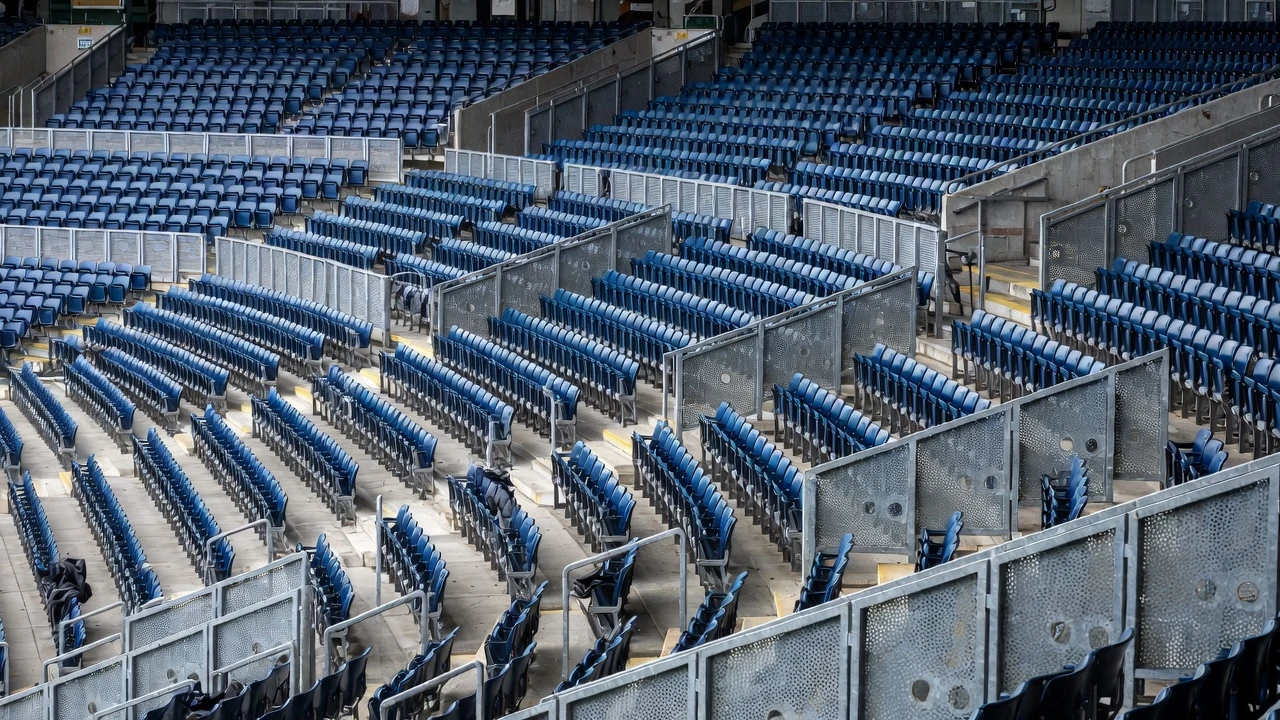 Wie du Tickets für Irland vs. Italien Six Nations Rugby kaufst background image